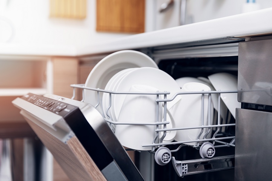 Diferencias entre un lavavajillas integrable y un panelable - Milar  Tendencias de electrodomésticos