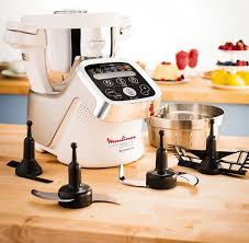 Robot de cocina con múltiples funciones